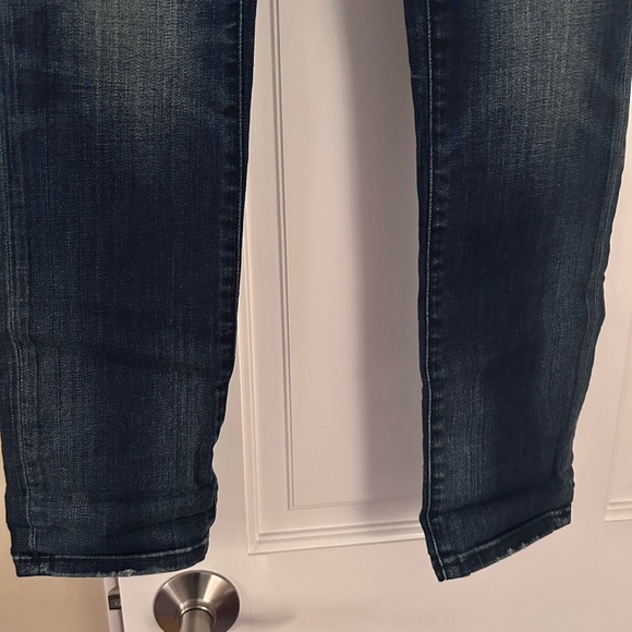 GAP Girlfriend Jeans - Picture 6 of 7